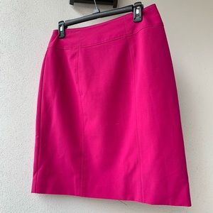 Fushia pink work skirt 💗